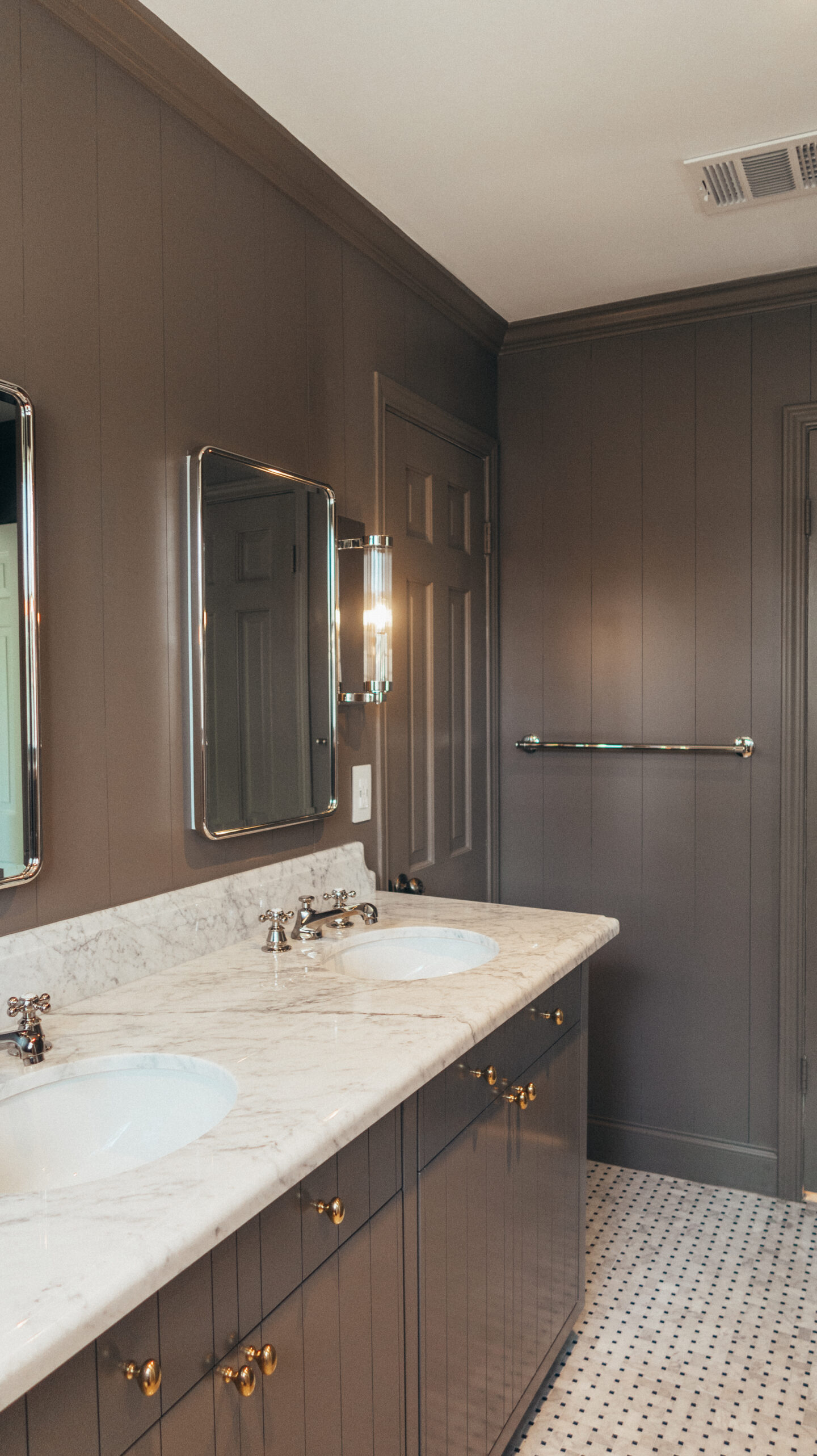 timeless bathroom, cottage core, brown bathroom, bathroom remodel ideas, Sophisticated bathroom retreat with timeless finishes and lighting, interior designer houston, interior design